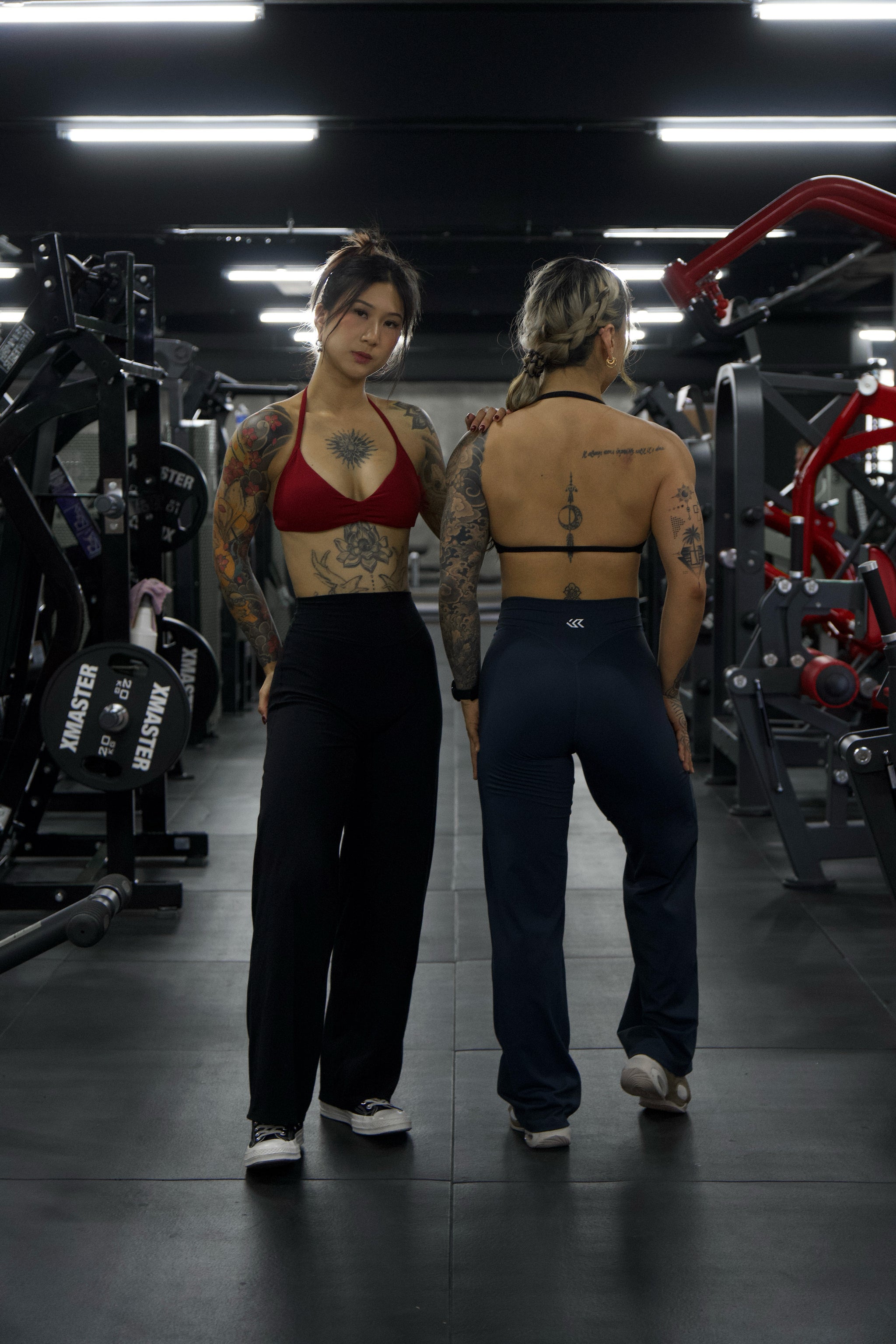 FORM Straight Leg Leggings