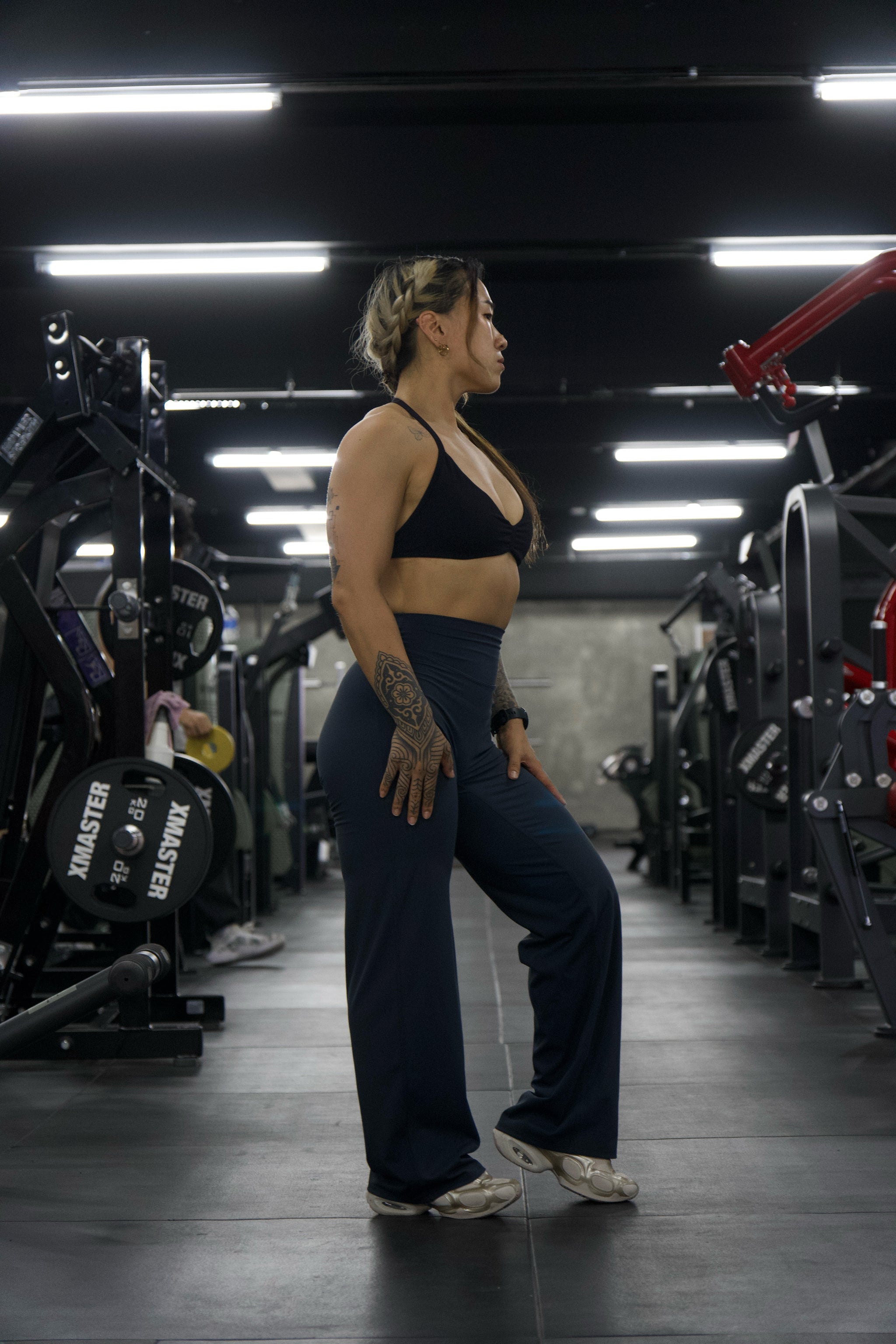 FORM Straight Leg Leggings